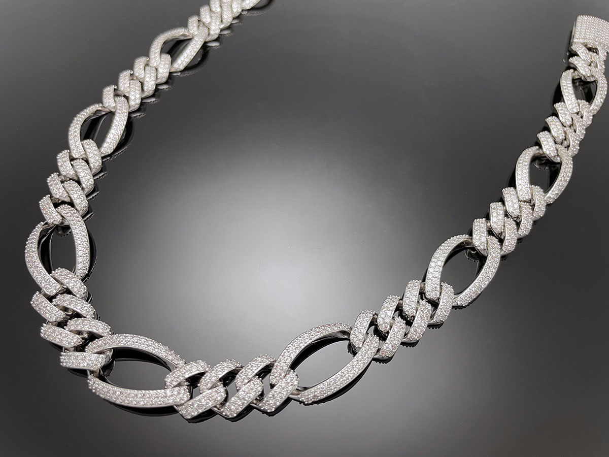 Iced-Figaro-Necklace_022050.jpg