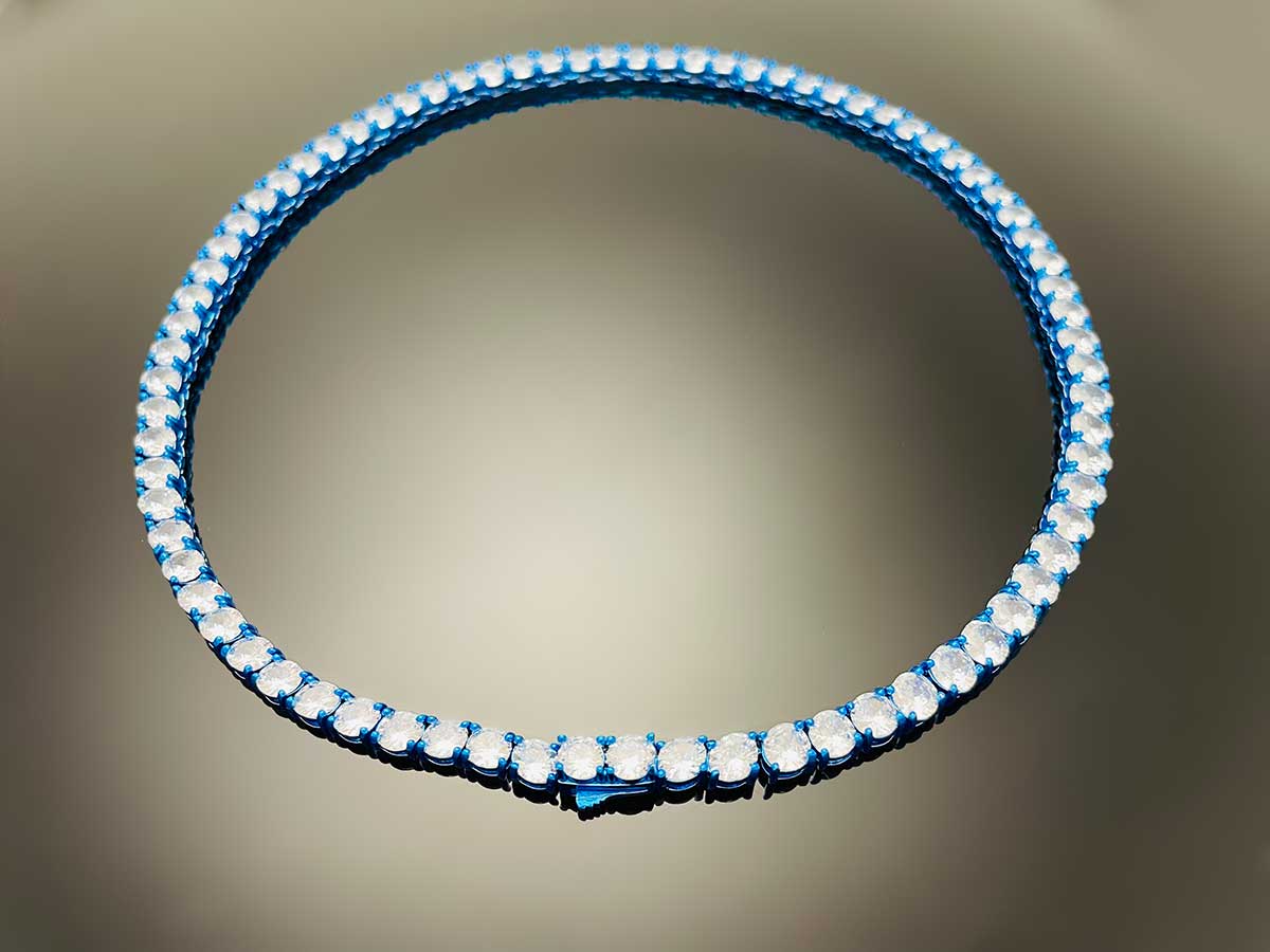 candy-tennis-chan-Blue-Necklace1_052539.jpg