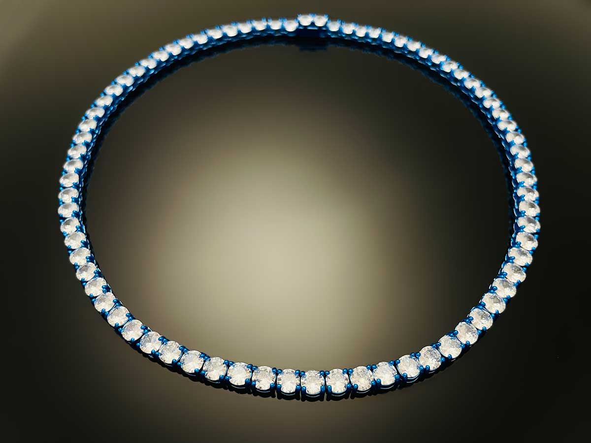 candy-tennis-chan-Blue-Necklace2_052540.jpg