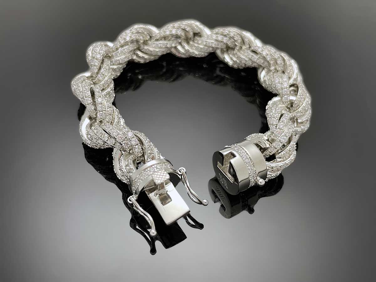 WOOING-Iced-Rope-Chain-Bracelet-12mm1_194847.jpg